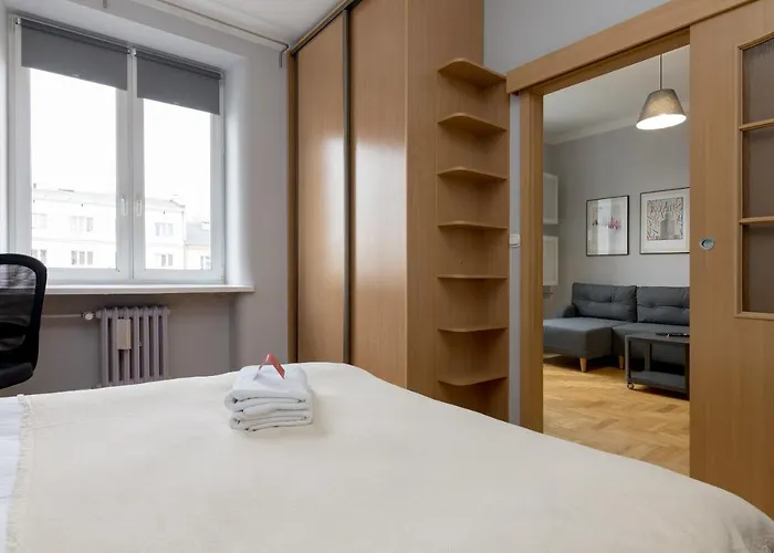 Grojecka Stara Ochota Apartment
